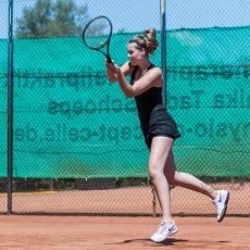 Jenny Wacker gewinnt die 8. HTV Open